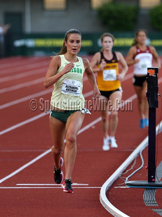 2012Pac12-Sat-246.JPG - 2012 Pac-12 Track and Field Championships, May12-13, Hayward Field, Eugene, OR.